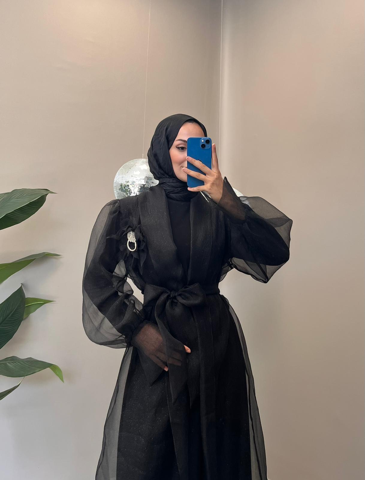 Bergama Çiçek Detaylı Abaya