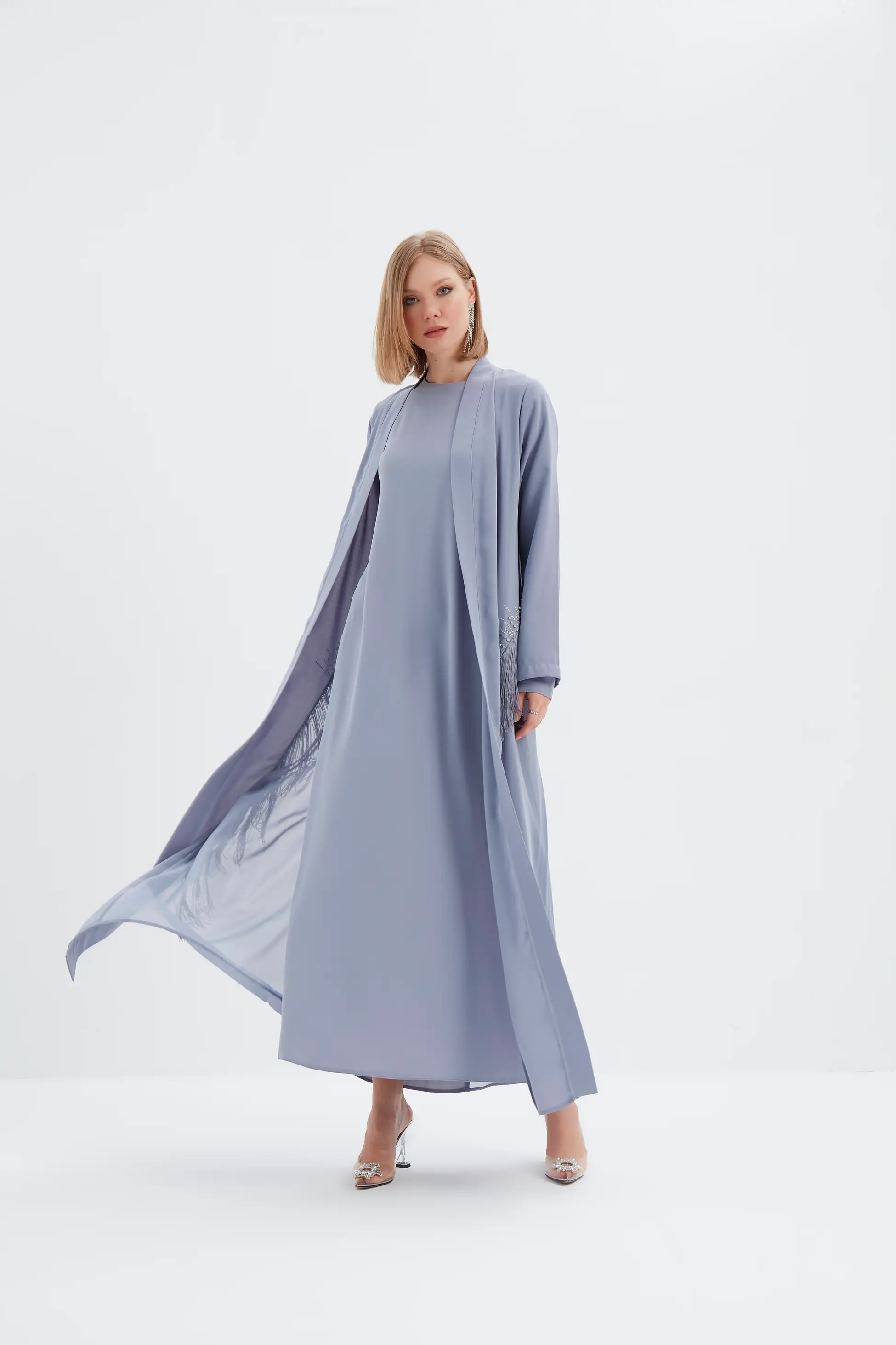Sera Taş Detaylı Abaya