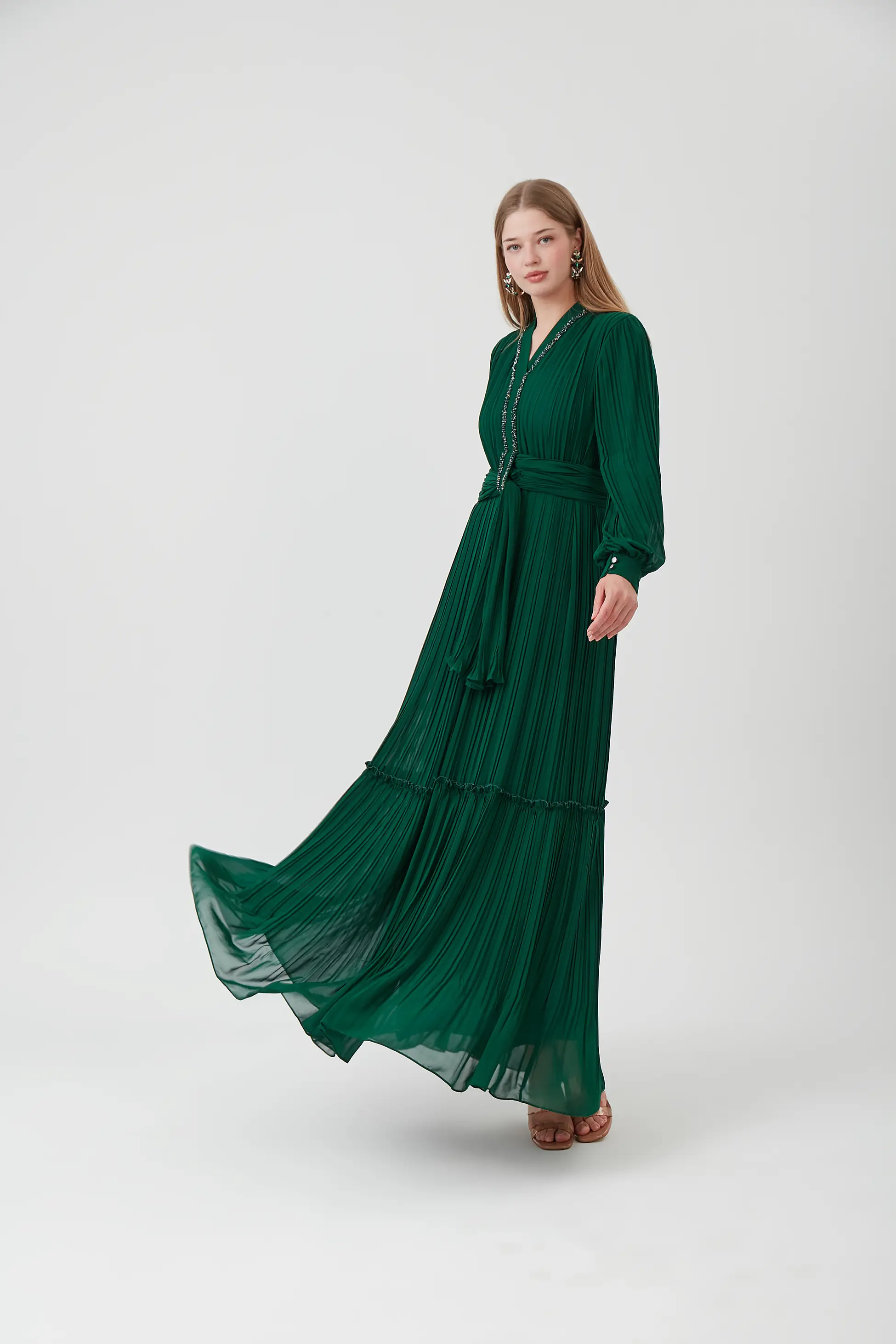 SHR MODEL TAŞLI PİLİSELİ ELBİSE