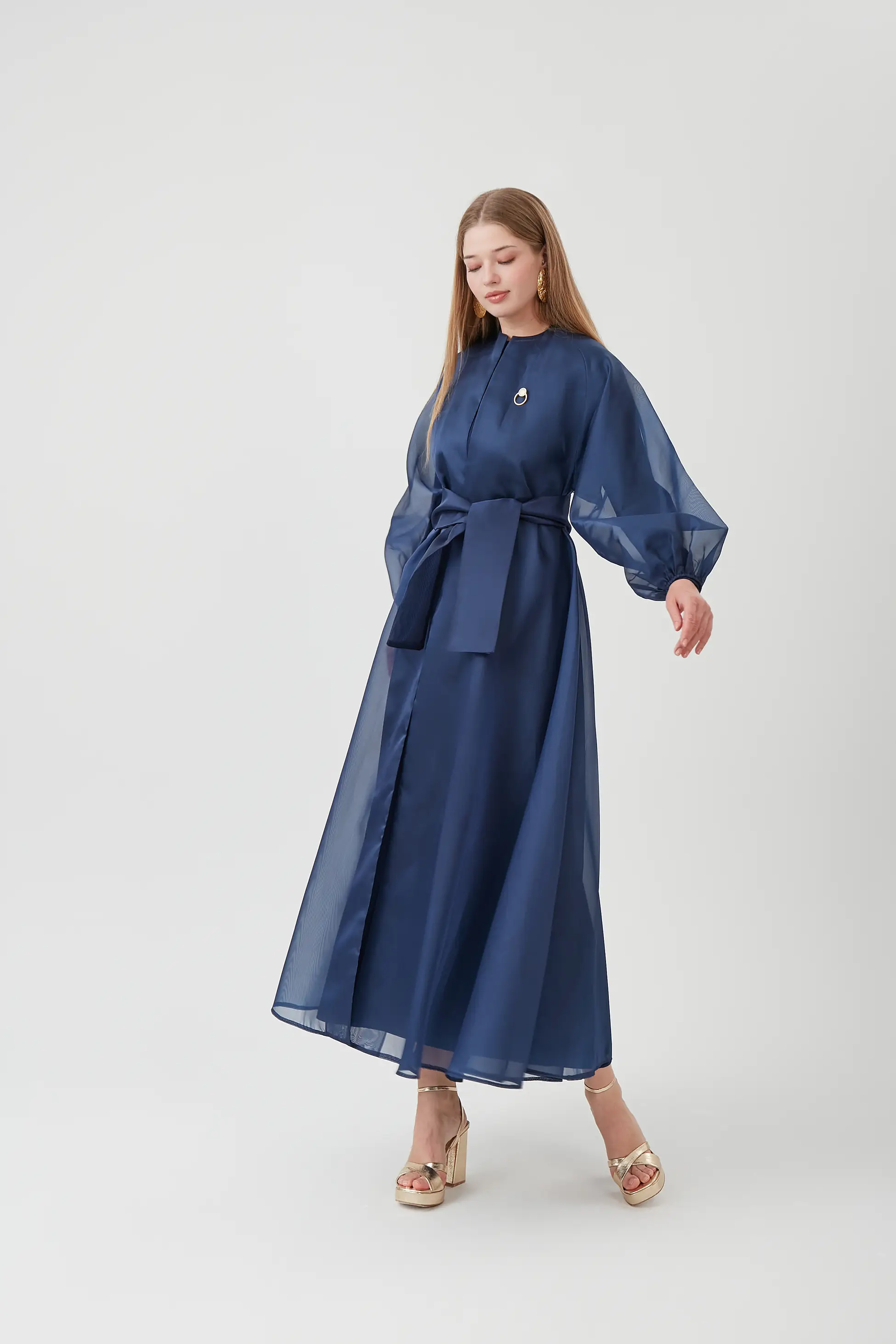 Aimee Broş Detaylı Abaya