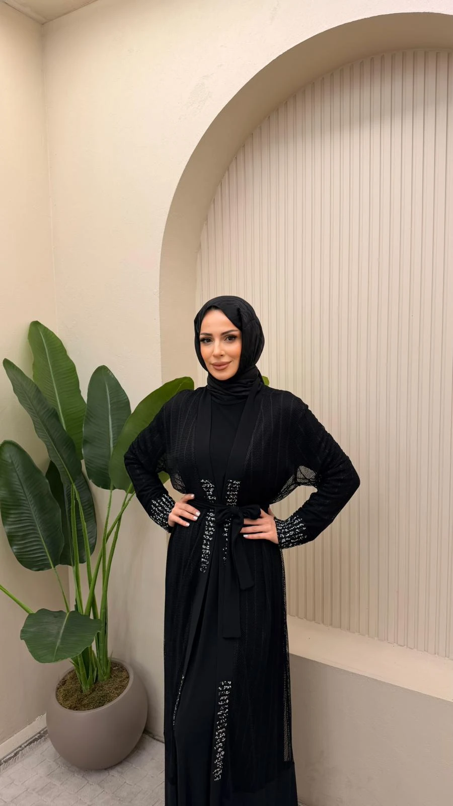 ŞERİT TAŞLI ABAYA