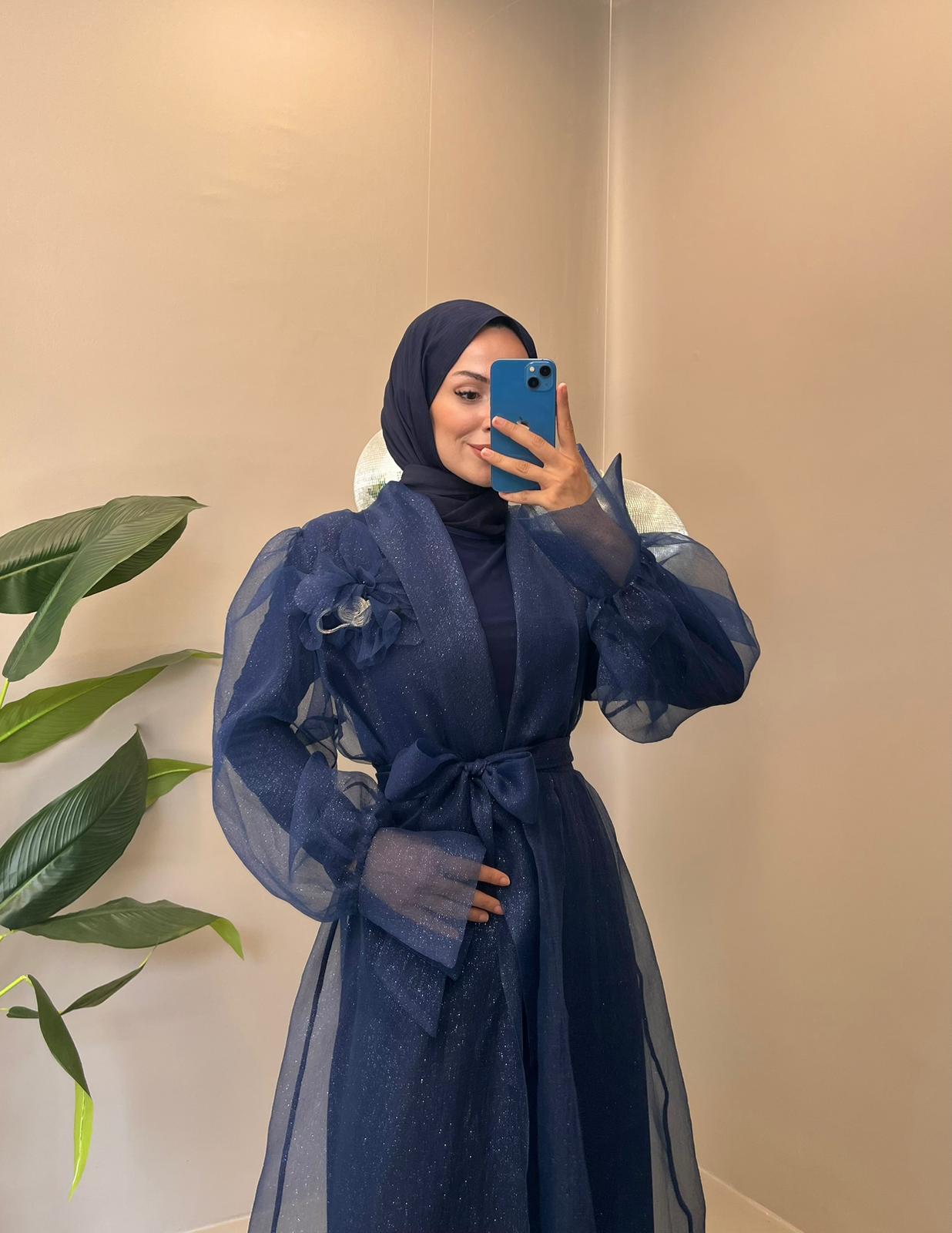 Bergama Çiçek Detaylı Abaya