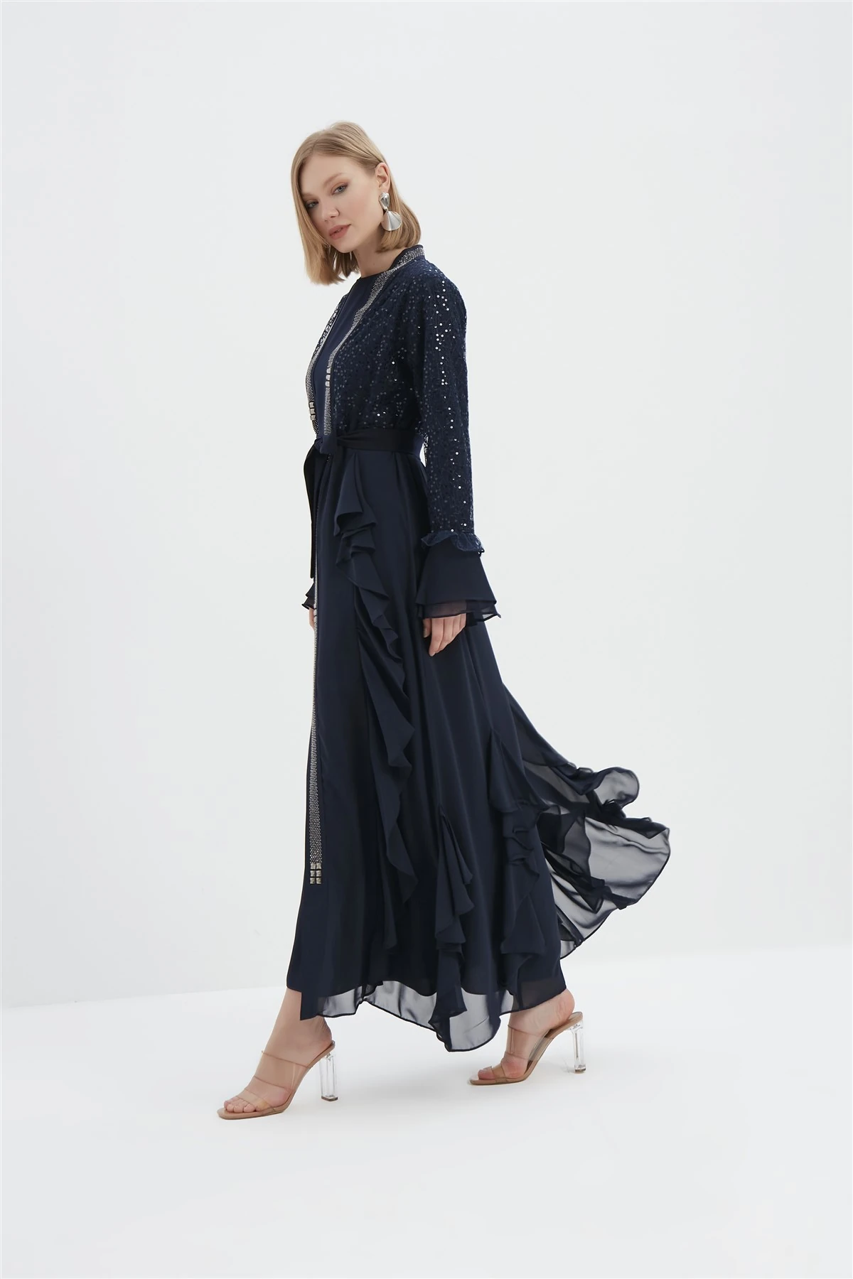 Willow Julia Fırfırlı Abaya