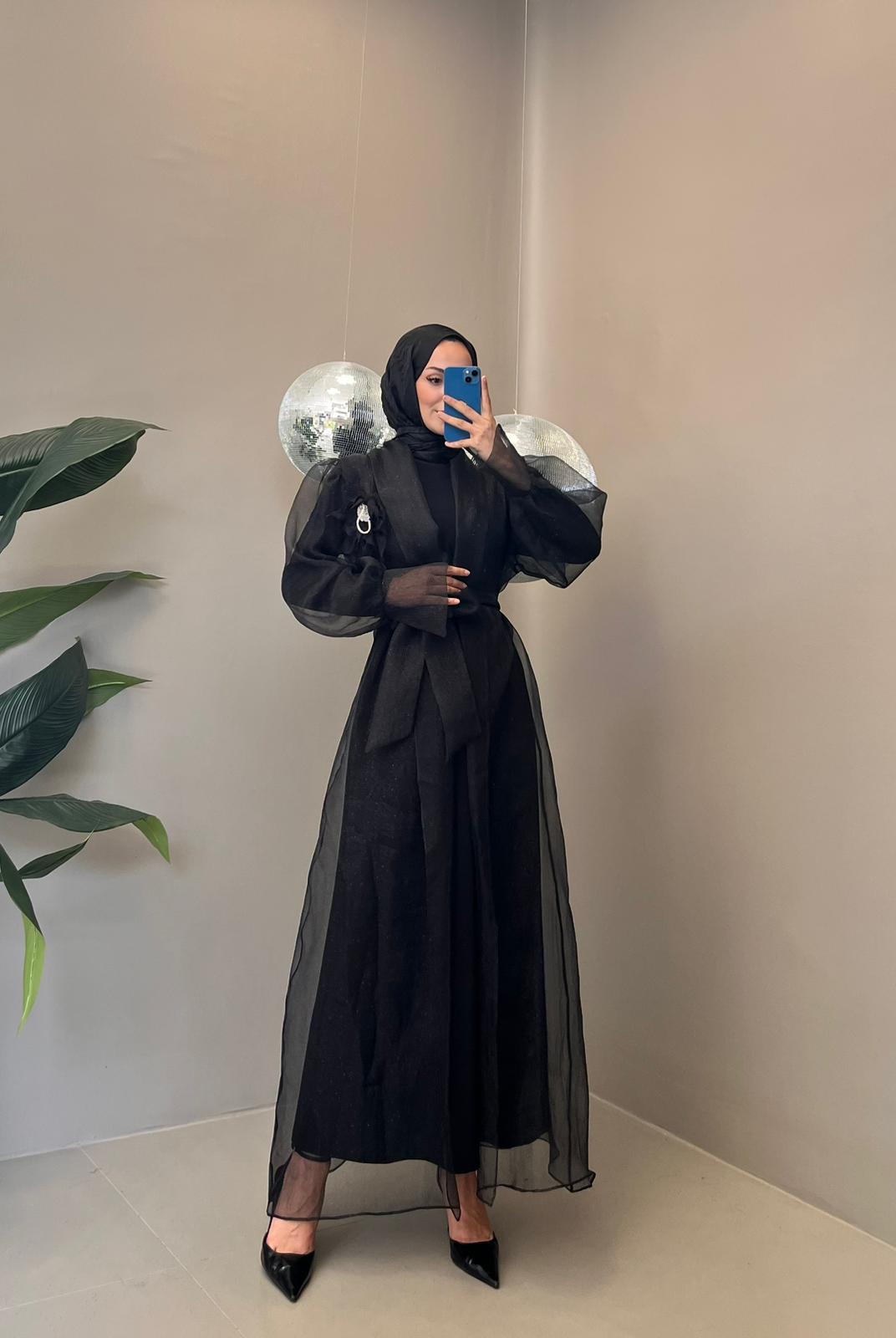 Bergama Çiçek Detaylı Abaya